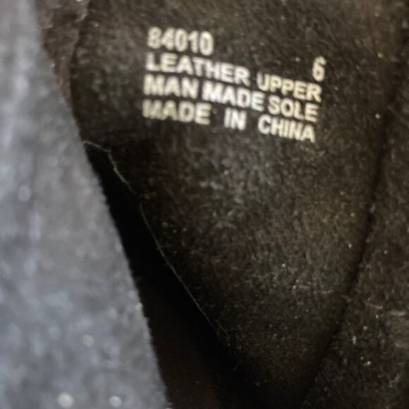 Minnetonka ankle boots with wedge heel in Black suede - Picture 2 of 5